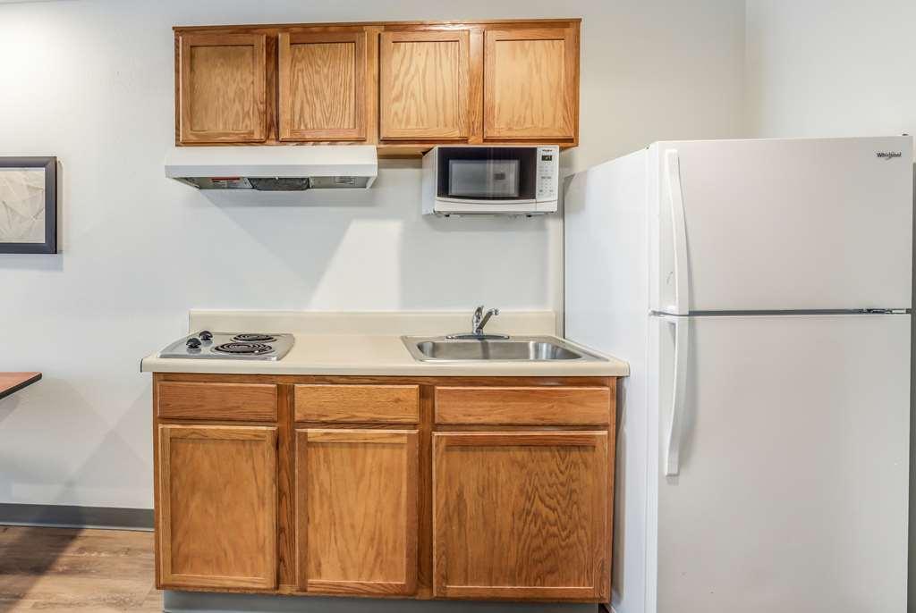 Extended Stay America Select Suites - Tallahassee - East Habitación foto